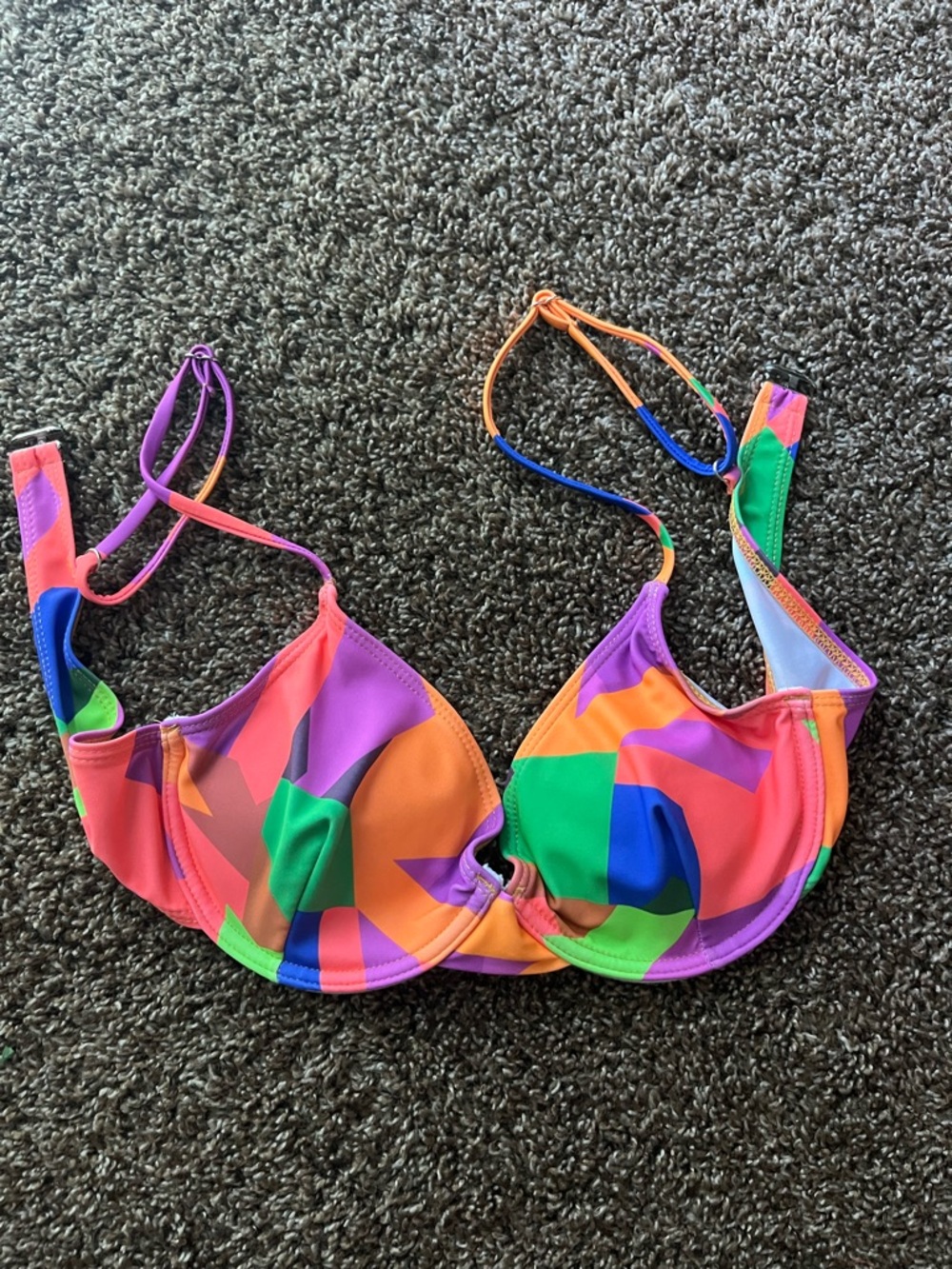 Colorblock Multicolor Underwire Bikini Top